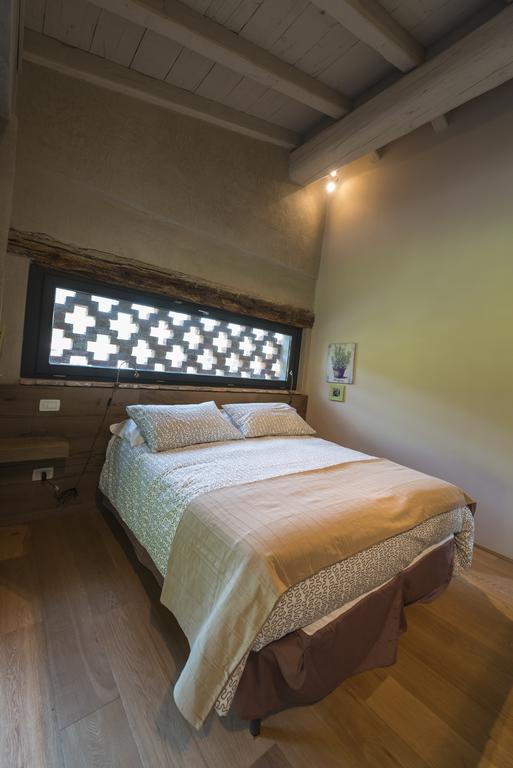 Agriturismo Locanda Del Pesco Collebeato Room photo